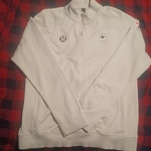 Lulu lemon men's waffle pull over